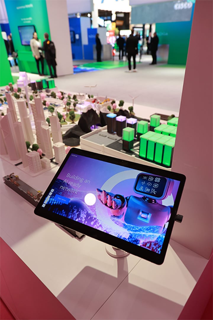 A close-up of the device used to control the scale model.